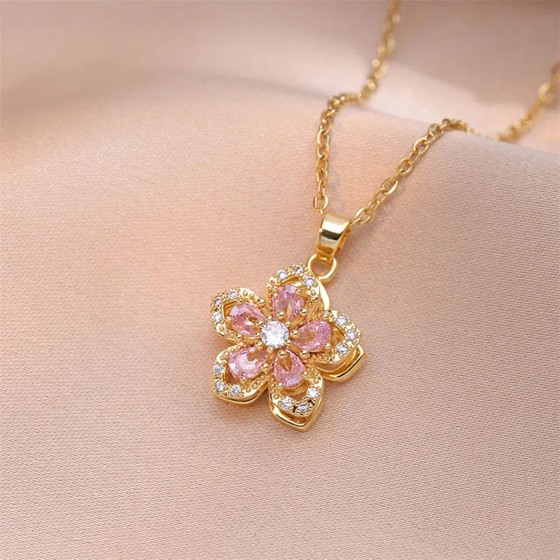 Romantic Flower Pendant Necklace