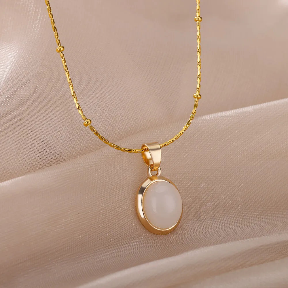 Stone Opal Oval Necklace